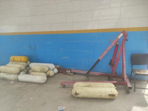 عکس مرکز خدمات فنی خودروهای گازسوز طاووس مهر نیک