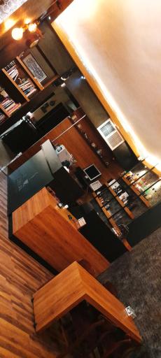 عکس باغ کافه سرزمین