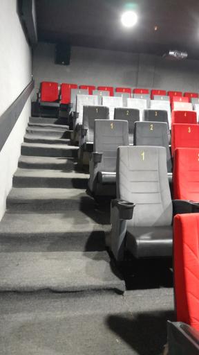 عکس پردیس سینمایی پارک قوچان