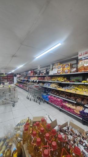 عکس پخش موادغذایی دهقان