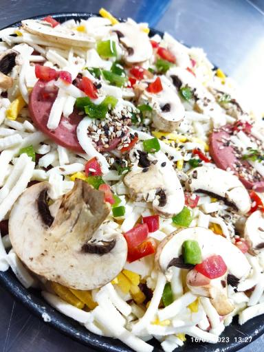 عکس فست فود نویدخان