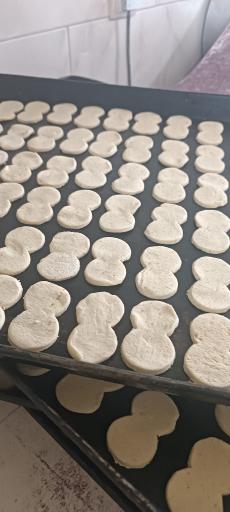 عکس شیرینی سرای بلوط