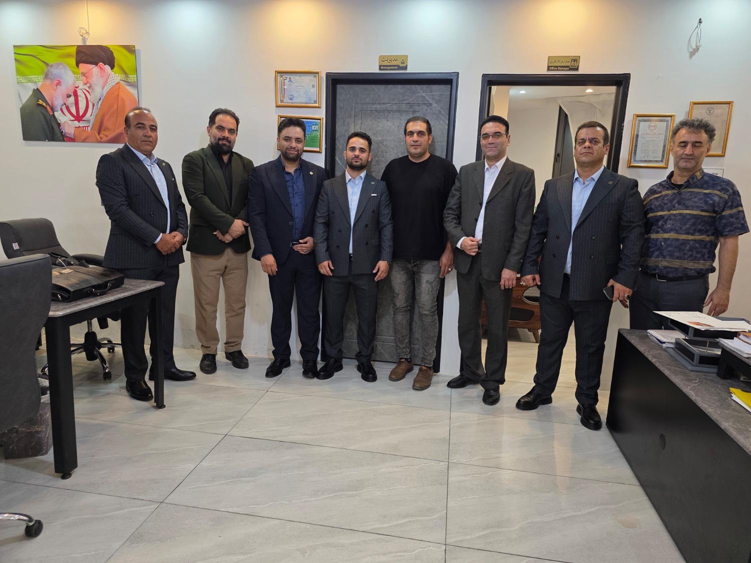 عکس مهراد محاسب میلان