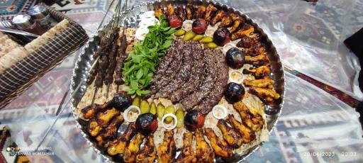 عکس سفره خانه بابا امین