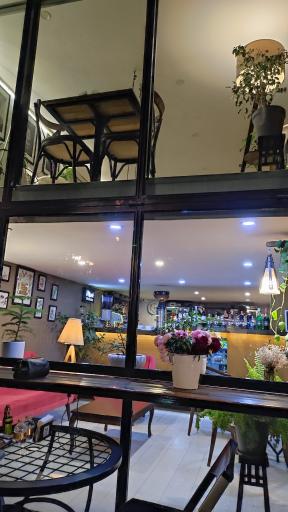 عکس کافه رستوران فامیلی