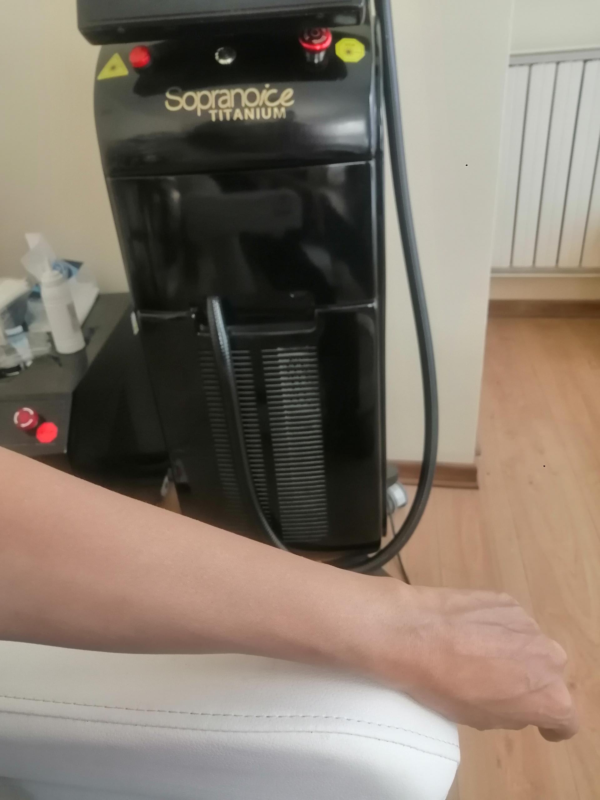 عکس مجموعه پزشکی زیبایی هانا