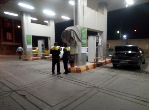 عکس پمپ گاز CNG زارعی