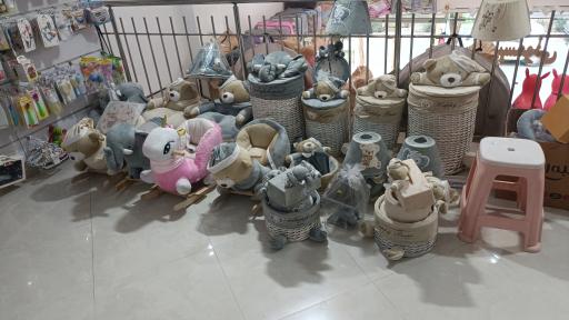 عکس سیسمونی بچه رئیس