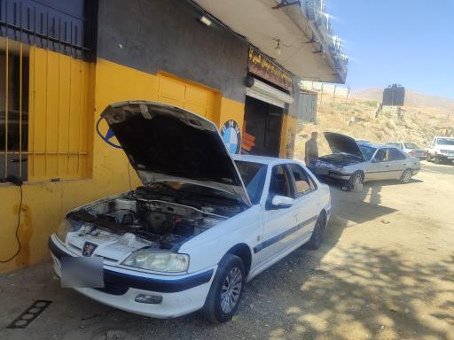 عکس تعمیرگاه بلک بنز 
