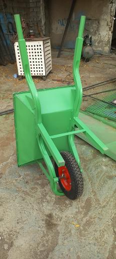 عکس كارگاه تولیدی فولاد فرغون