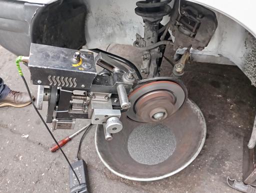 عکس تراشکاری و کف تراشی و جوشکاری آرگون ایران صنعت