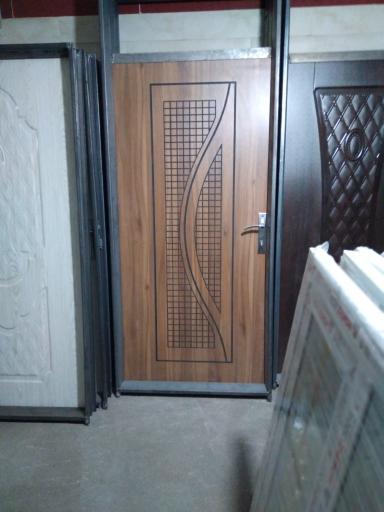 عکس درب و پنجره فروشی عرب