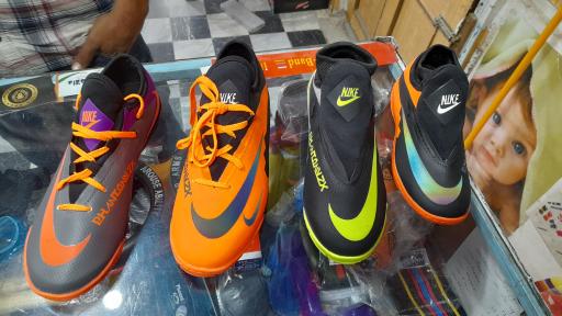 عکس فروشگاه لوازم ورزشی حیدریان