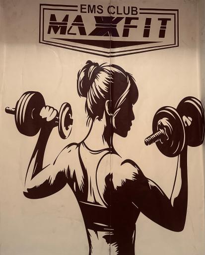 عکس باشگاه زنانه مکث فست