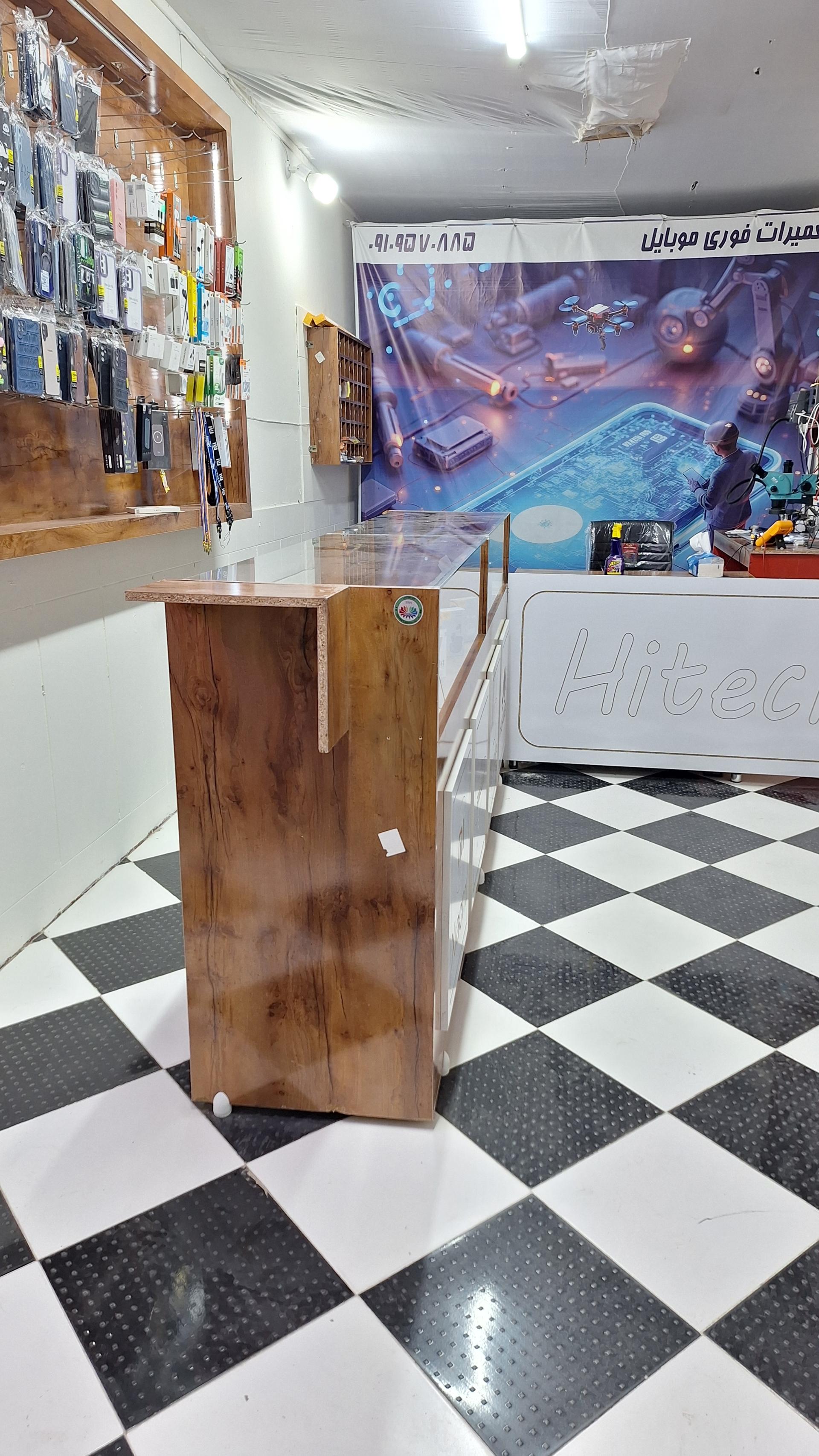 عکس موبایل hitech