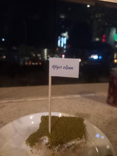 عکس کافه ادلی
