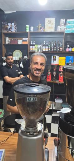 عکس قهوه نیمکت 