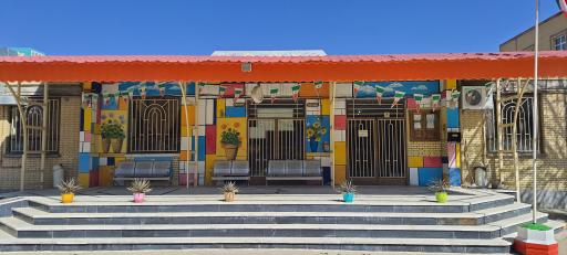 عکس دبیرستان دوره دوم استعدادهای درخشان (تیزهوشان) شهید بهشتی