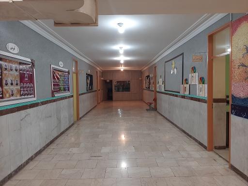عکس مدرسه راهنمایی دخترانه فرزانگان