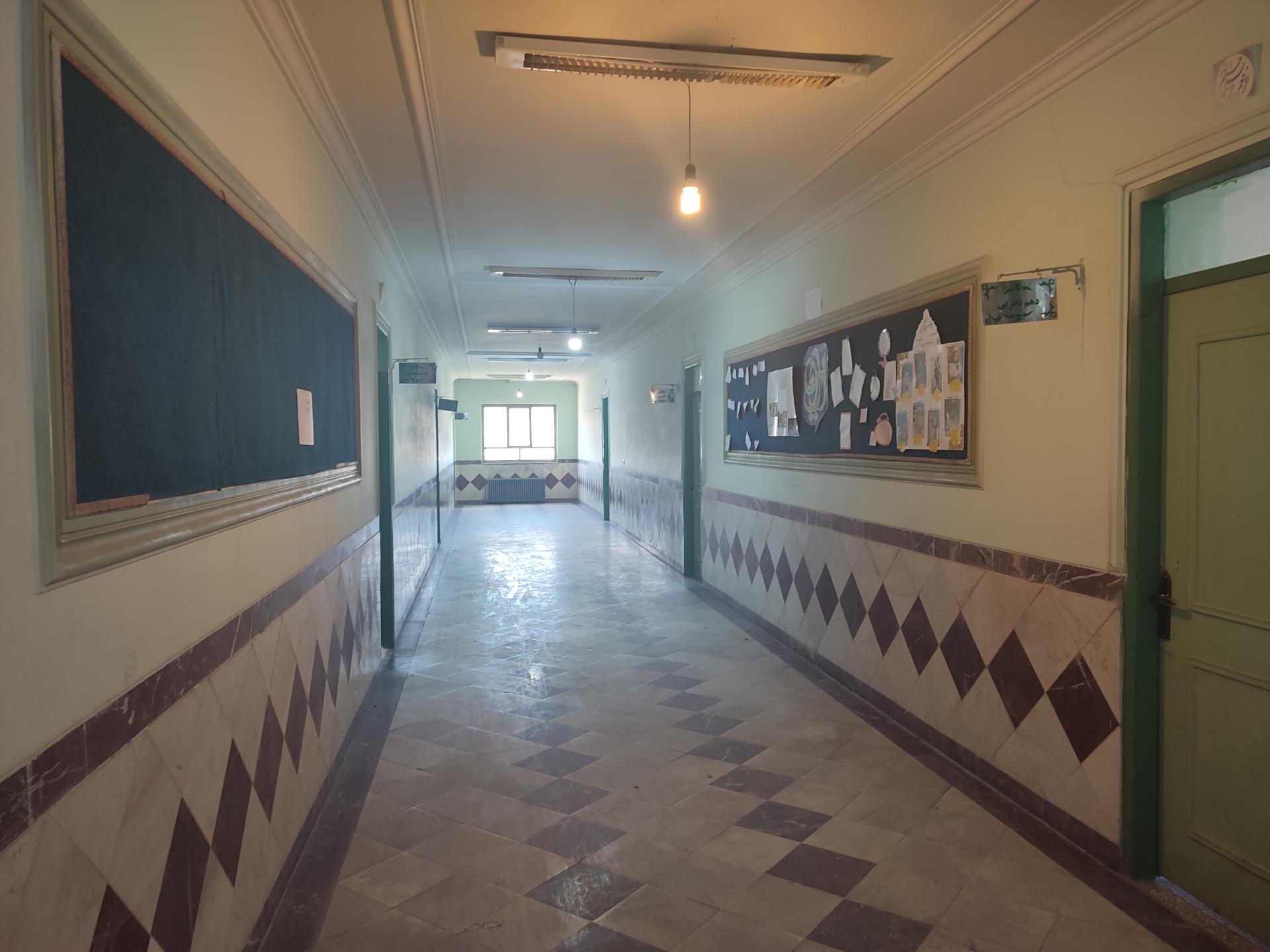 عکس دبیرستان دخترانه فدک