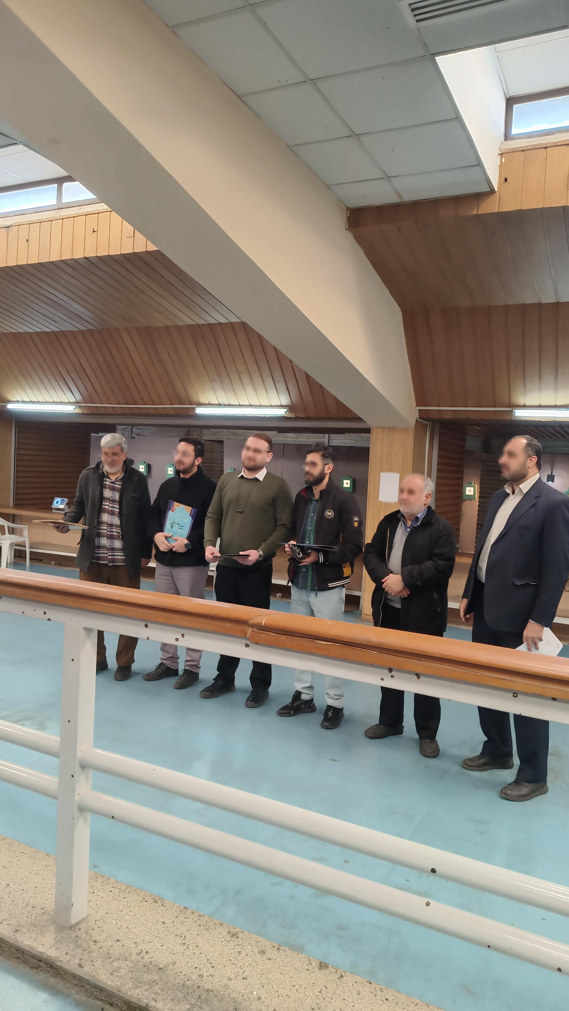 عکس سالن تیراندازی آزادی