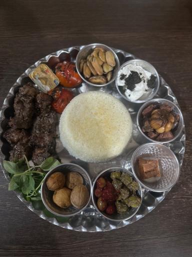 عکس رستوران سنتی داراگون