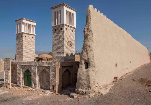 عکس آب انبار باغچه خان
