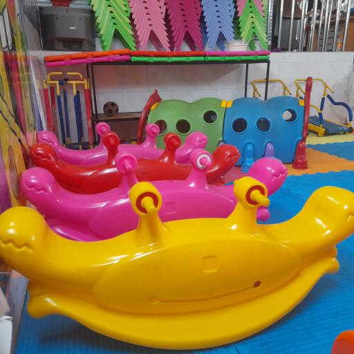 عکس دبستان، پیش دبستانی و مهدکودک غیردولتی پیشگامان