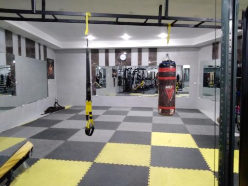 عکس باشگاه ورزشی تایم