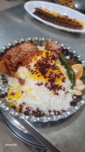 عکس آشپرخانه و کترینگ بزرگ خان دایی