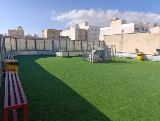 عکس دبیرستان پسرانه پرتو علوی متوسطه اول