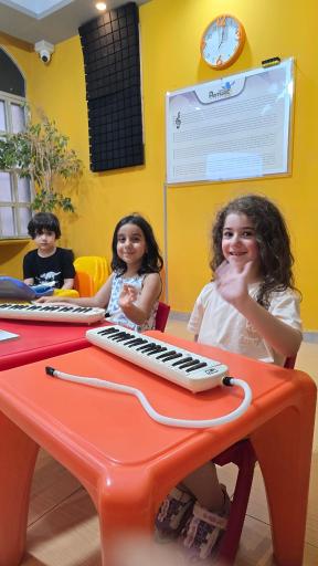 عکس آموزشگاه موسیقی نیامهر