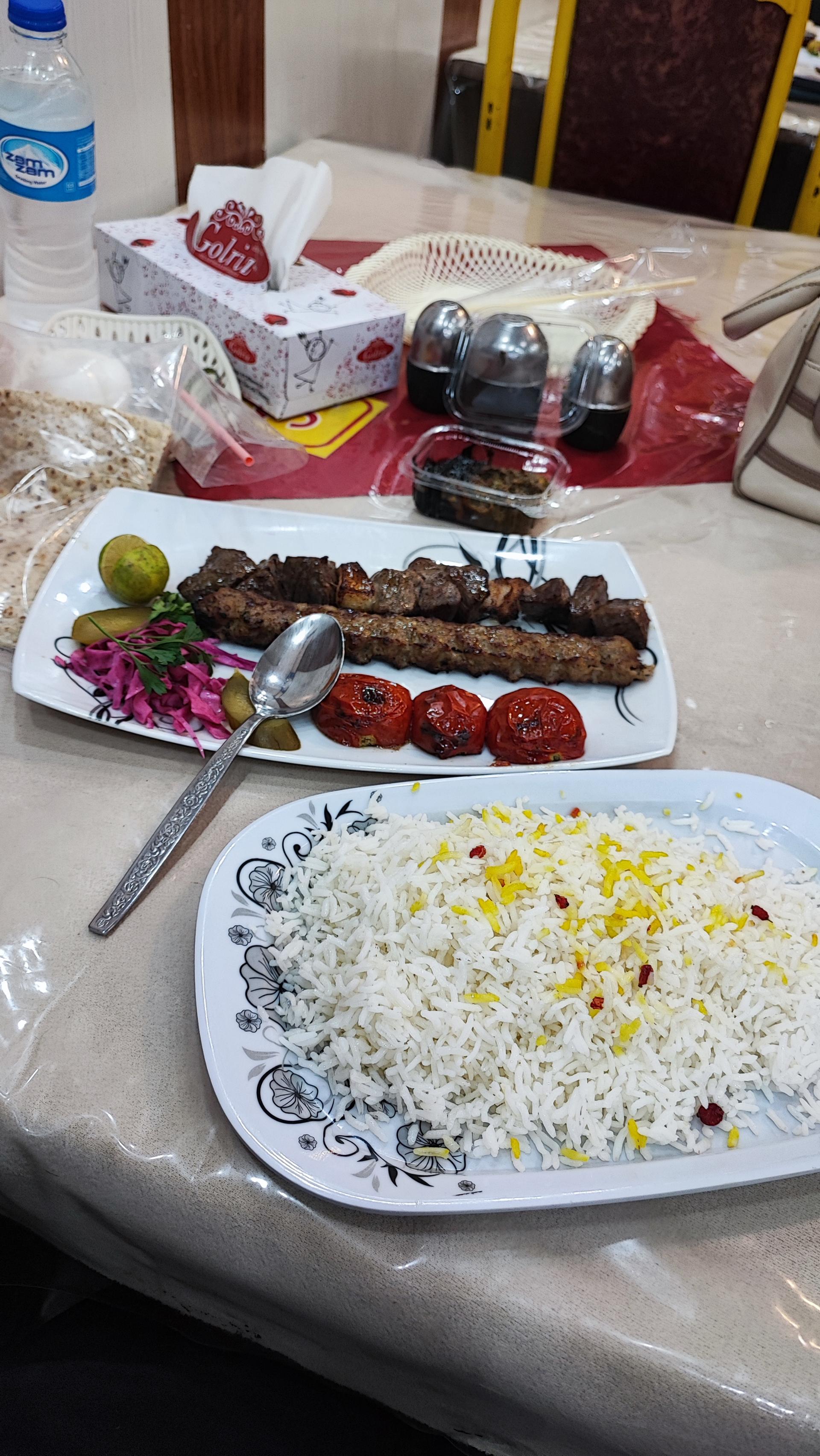 عکس رستوران بهنام