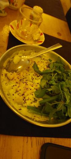 عکس صبحانه سرای دنجه