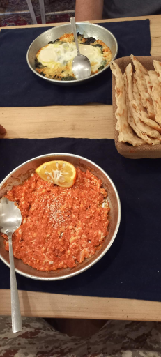 عکس صبحانه سرای دنجه