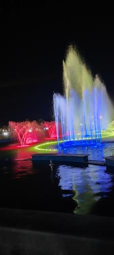 عکس آبشار موزیکال