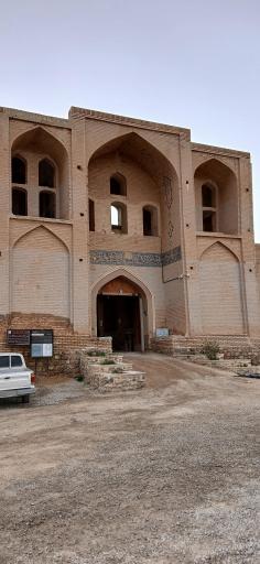 عکس کاروانسرای ایزدخواست