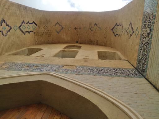 عکس کاروانسرای ایزدخواست