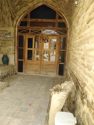 عکس کاروانسرای ایزدخواست