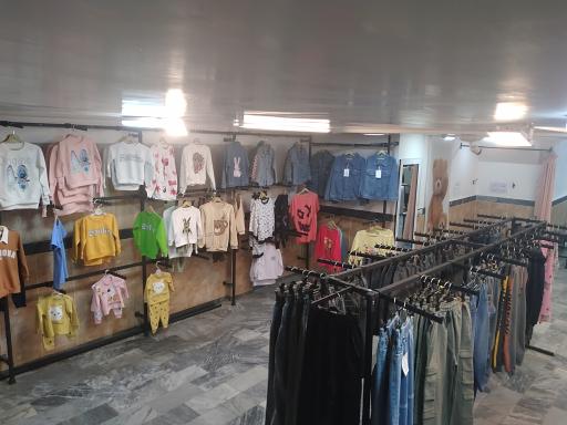 پوشاک بچه گانه نی نی ناز