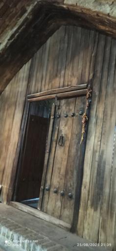 عکس کاروانسرای ایزدخواست