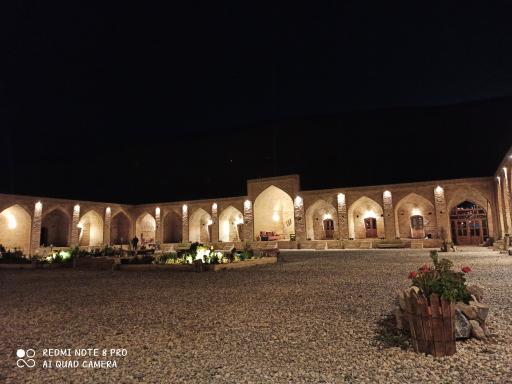 عکس کاروانسرای ایزدخواست