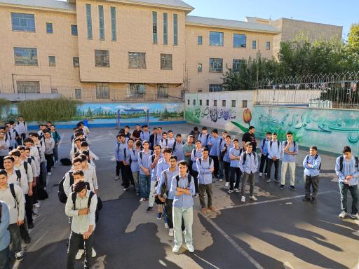 عکس دبیرستان نمونه دولتی سلمان فارسی
