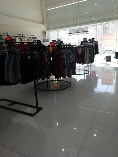 عکس پوشاک آسمان (شعبه 1 اهواز)