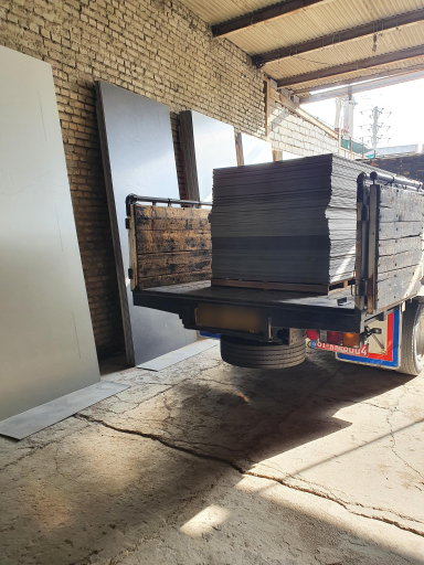 عکس فروشگاه گودرزی(ورق کامپوزیت و چوب ترمو)