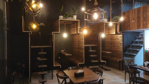 عکس کافه لاور (معشوق)