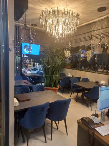 عکس کافه اغذیه شقایق