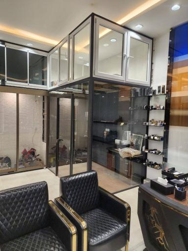 عکس شیشه سکوریت شیخیان