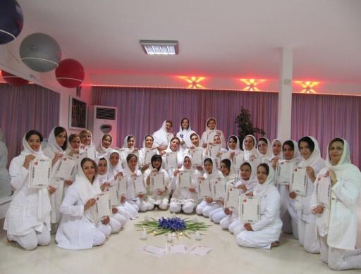 عکس باشگاه یوگا پرنده آزاد