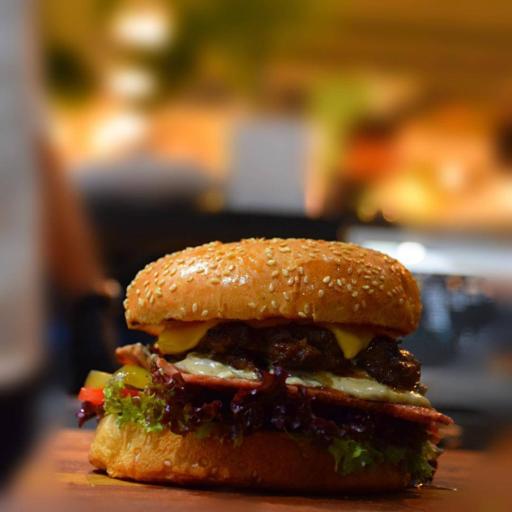 کافه لاور (معشوق)